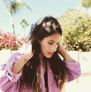 Meet your Posher, Amanda